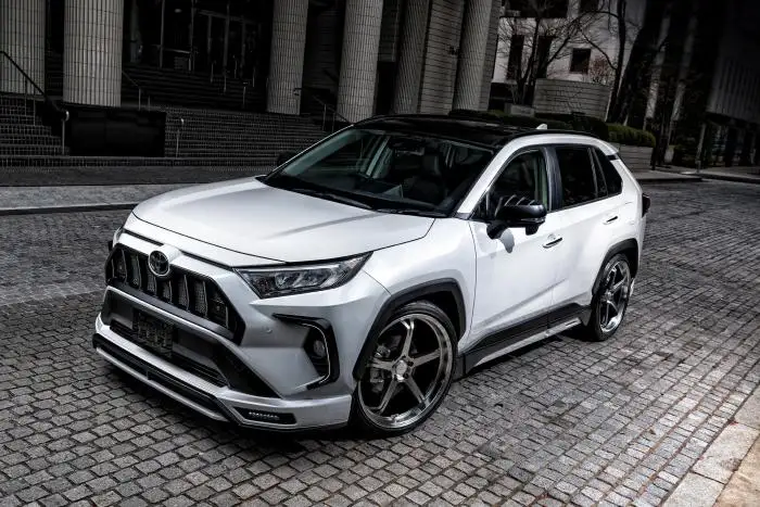 【ソナー付車用】 【トヨタ 50系 RAV4】 ラヴライン フロントグリル （AES製） 【つや消し ブラック仕様】  2411-4810