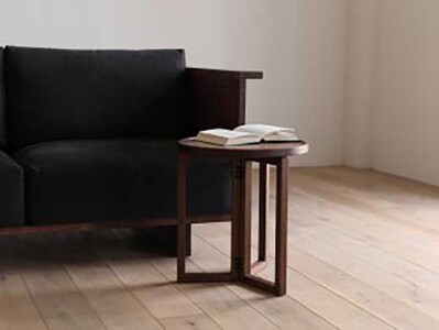 SPAGO Circle Table 042 High oak