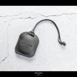 maf pinto (マフ ピント) air tag ケース カバー スクエア 保護 グレー レザー 本革 日本製
