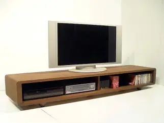 天然木のシンプルでとてもオシャレな180cmのテレビボード