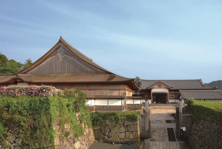 【1日1組限定】篠山城大書院貸切で殿様御成体験／殿様御膳！フルアテンドで城下町を満喫するラグジュアリーステイ [篠山城下町ホテル NIPPONIA スイートルーム ペア宿泊券]） J031