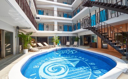 宿泊補助券 8HOTEL CHIGASAKI 30000円 宿泊補助券