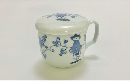 青花には珍しい蓋付きマグカップです。小島芳栄堂 カップ 飲み物カップ うつわ 器 ギフト 贈り物 30000円 3万円 ar027