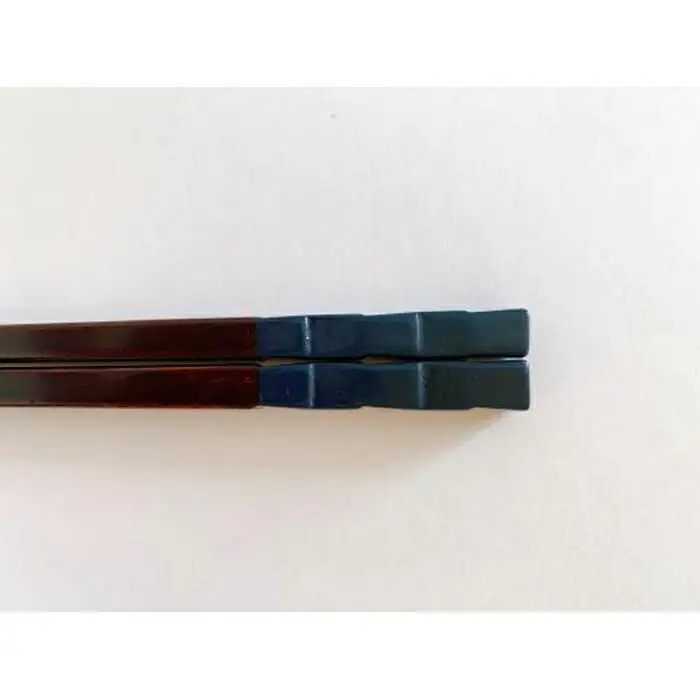 鎌倉彫　箸「市松」勝色　21.5cm