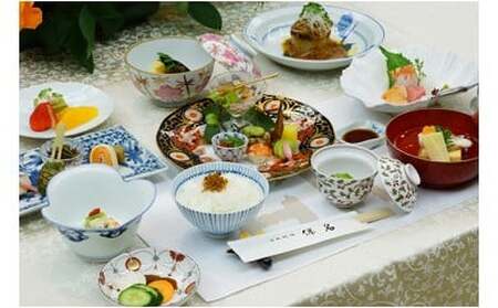 【完全予約制】お食事券「日本料理 保名」おまかせ会席 4名様分 an007