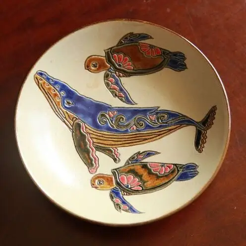 【陶芸工房ふじ】7寸皿（クジラ・カメ）1枚焼き