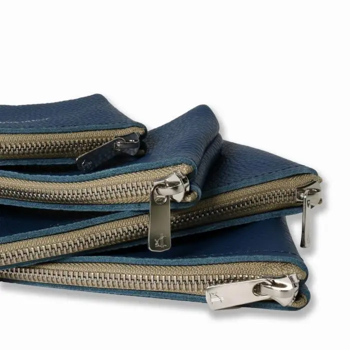 MASSTARD -MINIMAL LEATHER POUCH LARGE- NAVY