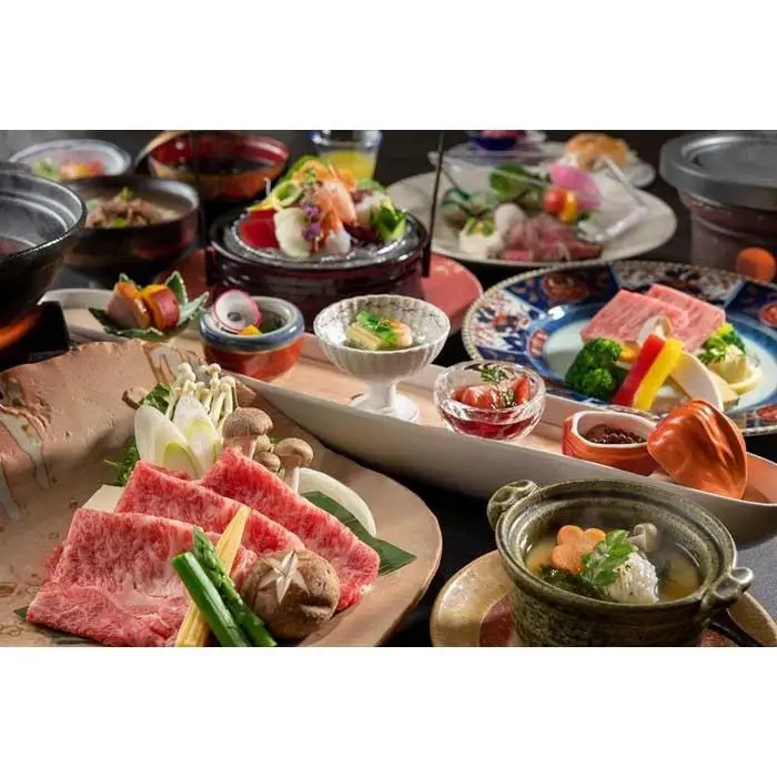 亀の井ホテル有馬『平日限定 1泊2日ペア無料宿泊券』(夕食：神戸牛プレミアム会席)1泊2食付き