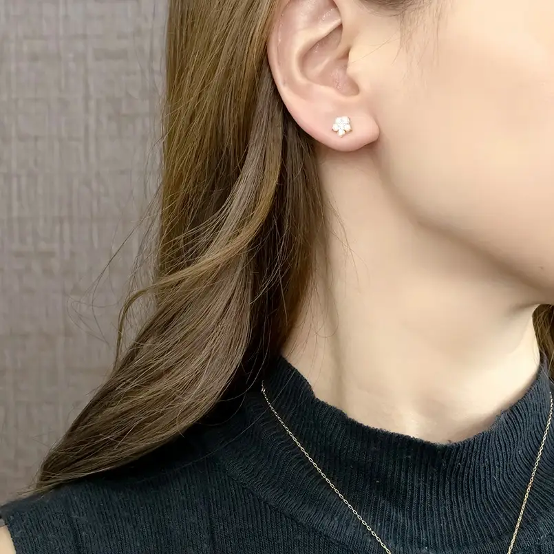  プラチナ ピアス つけっぱなし 片耳 ダイヤ キャッチなし 花 フラワー ダイヤモンド 0.19ct キャッチナッシャー pt900 シンプル 山梨県 昭和町 送料無料 管理番号230726100dpu SWAA101