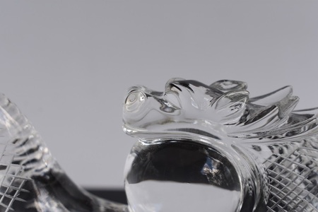 2024年干支甲辰水晶彫刻【玉護龍】