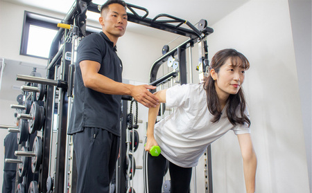 【BURN GYM】単発 パーソナルトレーニング 50分 体験 チケット パーソナルジム マンツーマン 国際ライセンス 鍛える 運動 