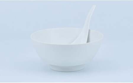 有田焼 究極のラーメン鉢 Colors ホワイト レンゲ付【まるぶんオリジナル】食器 器 うつわ 麺鉢 ラーメン鉢 丼 丼ぶり どんぶり シンプル おしゃれ マット くすみカラー 白 電子レンジ対応 A24-182