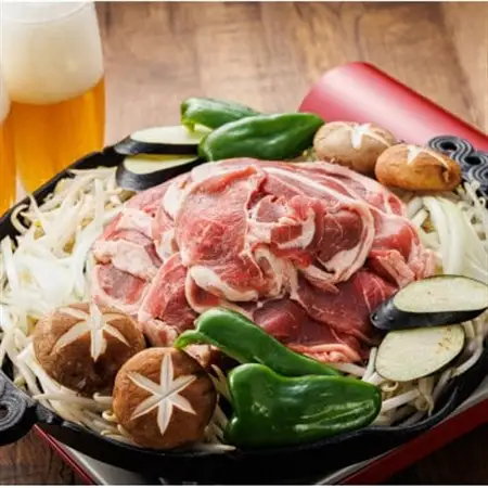 ラム肉 スライス 100g×10パック(合計1kg)_羊肉 ラムロール ラム串 ラムしゃぶ 羊肉ラムしゃぶ 焼肉 焼き肉 bbq アウトドア キャンプ ジビエ ジンギスカン 小分け 肉 絶品 人気 ヒロセ 北海道 釧路町 釧路超 特産品 _【配送不可地域：離島】【1439957】