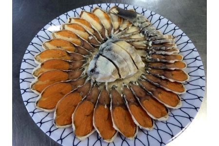 琵琶湖産天然ニゴロブナ　鮒寿し(子持)１尾【D004W】
