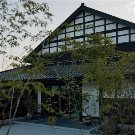 【楽土庵宿泊+越中いさみ太鼓見学付き】絹の部屋、夕朝食付「郷味(きょうみ)和食」ペア宿泊券_旅行券・チケット 宿泊券  _【1446930】