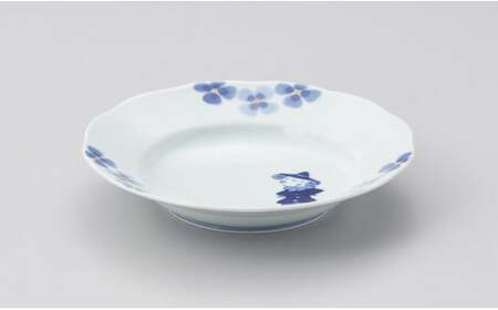しん窯青花 夢みる異人ノーブル21cm リム皿（スマイル）有田焼 食器 器 うつわ 手描き プレート 小島芳栄堂 A24-78
