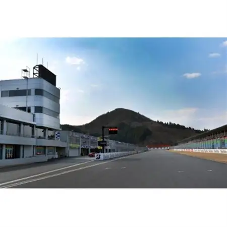 岡山国際サーキット　ペア入場チケット(体験走行付)_旅行券・チケット  入場券・優待券   旅行券・チケット  体験チケット _【1451936】