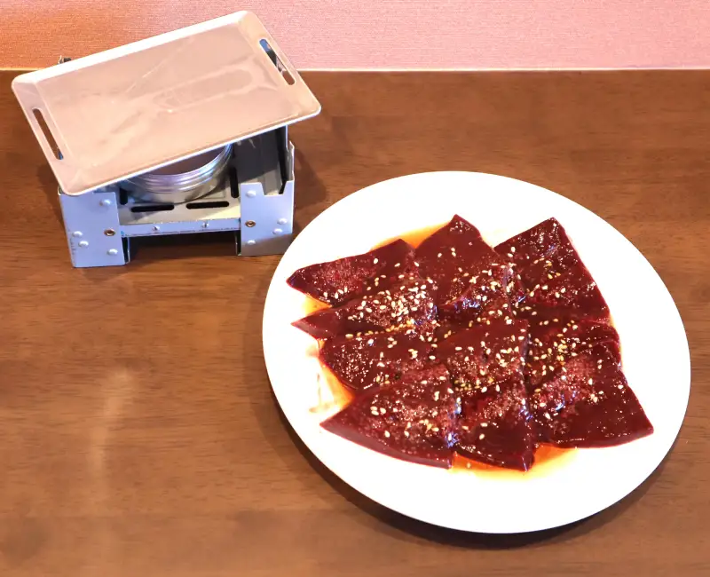 焼肉屋さんの新鮮三種盛セット_B168-005
