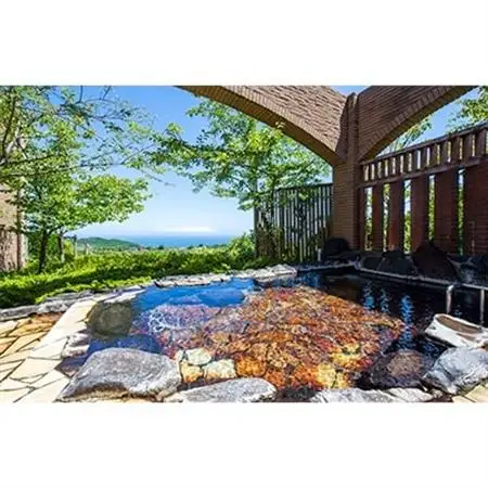 【平日1泊2日素泊り】全室オーシャンビュースイート　ヴィラージュ伊豆高原　ペア宿泊券_オーシャンビュー スイート ヴィラージュ 伊豆高原_【1044182】