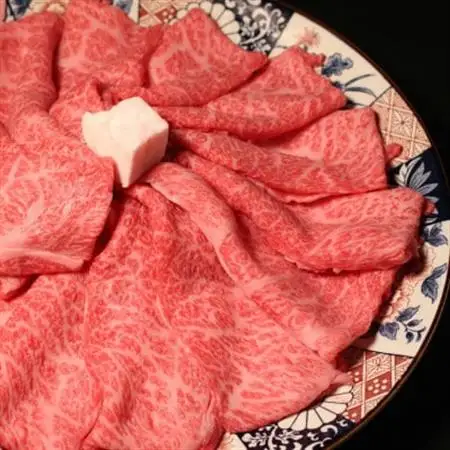 稲葉メルヘン牛(A4-A5)　すき焼き用おまかせ400g(肩又は肩ロース)【配送不可地域：離島・北海道・沖縄県・東北・中国・四国・九州】【1291438】