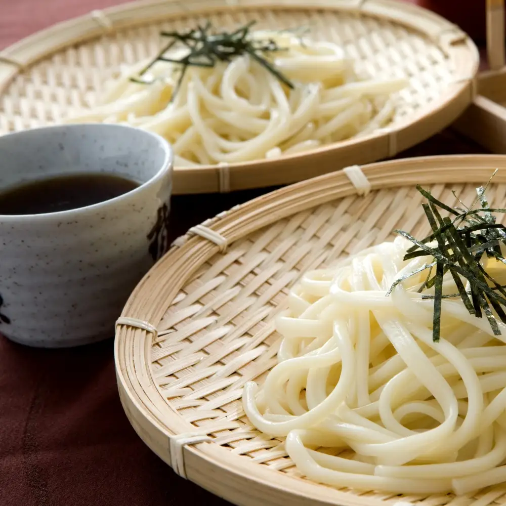 TV番組「マツコ＆有吉 かりそめ天国」紹介店　一等粉のみを使用した「金魚印」 手延うどん 12束･30食分【渡辺手延製麺所 金魚印 大矢知 伝承の味 高級麺 特産 麺 手延べめん 乾麺 うどん 手延べうどん 手延うどん無添加 手延べ 長期保存  ひやむぎ 手延冷麦 そうめん 素麺 ソーメン  レシピ 人気 家庭用 美味しい 夏  うまい おすすめ 三重県 四日市市 ふるさと納税】