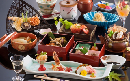 【料亭旅館三田清（みたせ）】　一泊二食付き宿泊券（3名様）【mita0004】