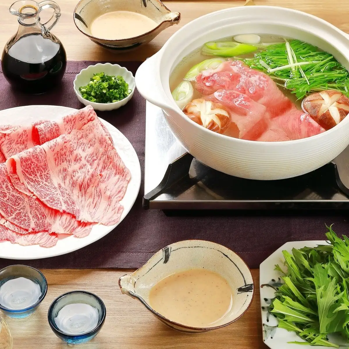 近江牛「かど萬」しゃぶしゃぶ用ロース肉 約600g 近江牛