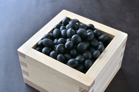 令和7年産 十勝めむろ 黒豆 300ｇ×6袋 くろまめ 豆 お豆 豆 豆類 和菓子 料理 国産 常温保存 産地直送 北海道 十勝 芽室町me003-102c