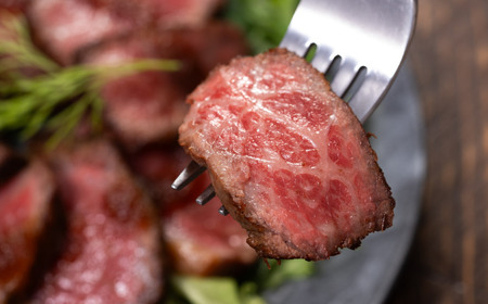 ローストビーフ 特選黒毛和牛 420ｇ（特製ソース付き）丹波篠山東門 ローストビーフ  [AB100]