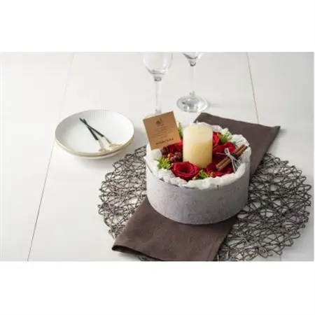 ホシファーム　『薔薇のケーキでお祝いギフト』ルージュ_花・観葉植物  花 _【配送不可地域：離島】【1465225】