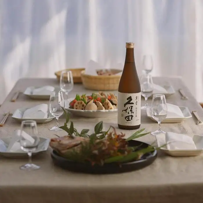 【新潟 不動の人気銘酒】久保田 萬寿 純米大吟醸 (1800ml・箱なし）