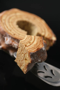 リアスバウムクーヘン / バームクーヘン バウムクーヘン お菓子 スイーツ 焼き菓子 おやつ デザート 洋菓子 お取り寄せ 人気 ギフト プレゼント お祝い 結婚祝い 内祝い 7000円 7千円 七千円 伊勢 志摩 三重県