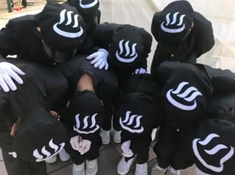 ＜フラッシュモブでプロポーズお手伝いします＞スクールダンスコンテスト優勝チーム(小中学生部門)「OITA WESTSIDELOCKERS」_B165-015