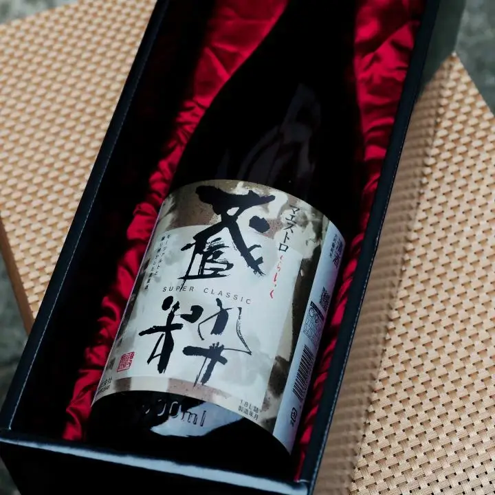 日本酒　大吟醸純米　マエストロ　1,800ml　小原酒造　ギフト　お土産　会津　喜多方【07208-0016】