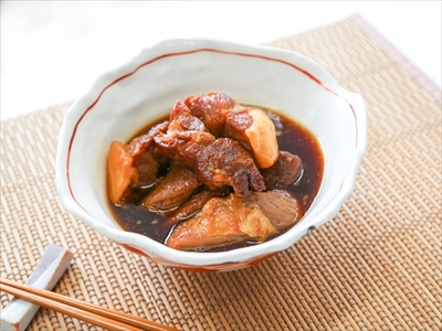 ふぞろい豚角煮 1.5kg 500g×3袋 〈訳あり〉 角煮 惣菜