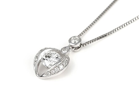 【ふるなび限定】【一点もの】ダイヤモンド（0.516ct）プラチナペンダント　R59　 K05090-H　FN-Limited