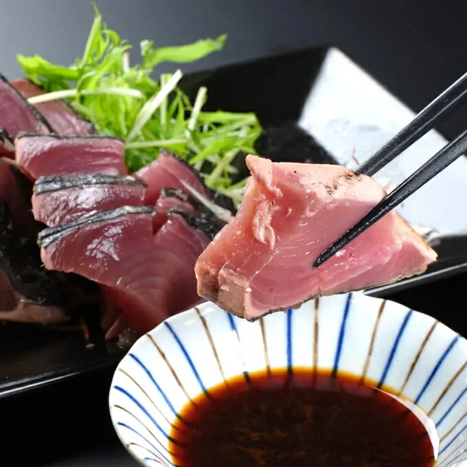 【数量限定】うなぎの蒲焼きとかつおのたたき　食べ比べセット（カット済）　鰹 カツオ 鰻 ウナギ 刺身 刺し身 惣菜 おかず 冷凍 魚 魚介 海鮮 カツオタタキ 10000円 
