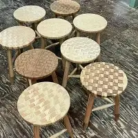【紀州杉】 KOGUCHIスツール 木の工房樫 【プレミア和歌山 認定工芸品】 / 杉 スギ 木材 木工 和歌山 田辺市 座椅子 椅子 木の椅子 家具 椅子 チェア スツール サイドテーブル 【kas001】
