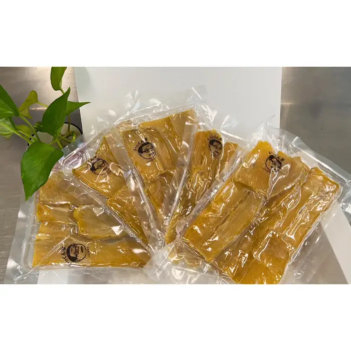 【はねだし品】坂東市産　干し芋　紅はるか（計900g/180g×5袋） No.527