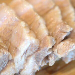 【チャーシュー専門店ミートポーク山水】とろチャーシュー 黒白２種のタレ 食べ比べセット【1kg超】《千葉県産銘柄豚 林SPF使用》 ／ チャーシュー 叉焼 焼豚 煮豚 豚バラ 林SPF SPF豚 ミートポーク山水