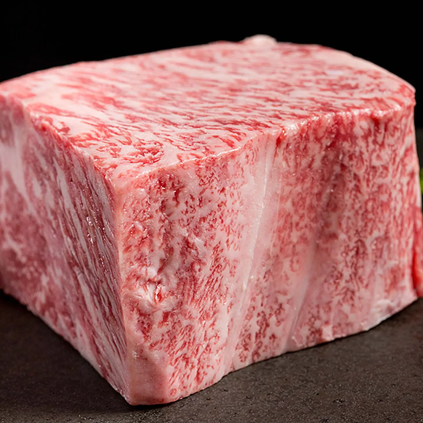 【定期便12回】毎月佐賀牛定期便 佐賀県 佐賀市 やまとフーズ 佐賀牛ローストビーフ 佐賀牛厚切りサーロインステーキ　佐賀牛しゃぶしゃぶ 佐賀牛カルビ焼肉 佐賀牛ハンバーグ佐賀牛モモブロック 佐賀牛ロースブロック 佐賀牛赤身カルビ焼肉（モモ） 佐賀牛すき焼き：C330-006