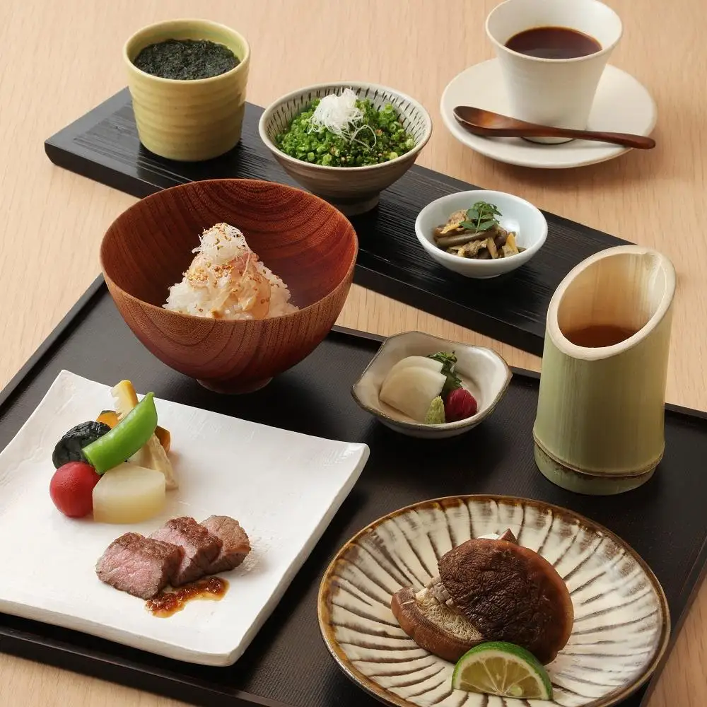 東京・有楽町で味わう坐来大分 贅沢 ランチ お食事券「豊の彩」1名様分