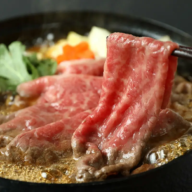 【神戸牛 すき焼き（肩ロース）150g 冷凍】ギフト 高級和牛 牛肉 ステーキ しゃぶしゃぶ すき焼き 焼肉 大人気 ふるさと納税 キャンプ バーベキュー 年末年始 お盆 パーティー ボックス ごちそう 和牛 国産 熱田 但馬牛 但馬 神戸  村岡 和牛セレブ 12000円 58-18