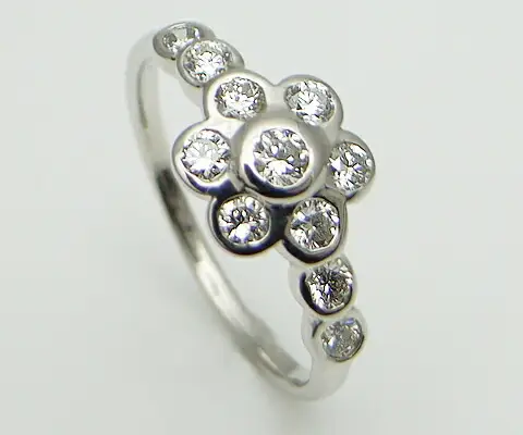 指輪 天然 ダイヤモンド 0.5ct SIクラス フラワー【K18WG】r-13（KRP）N51-1412