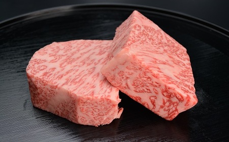 松阪牛ロース芯だけステーキ150g　2枚【8-34】