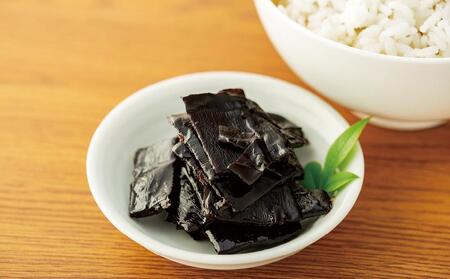 【ギフト用】北海道羅臼産　角切昆布 （100g×1袋）（贈答用・熨斗つき）