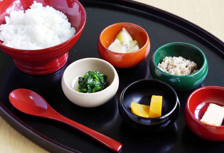 【名入れ不可】こどもしっき　彩ベビー食器ギフトセット　グリーン　全８点入り 