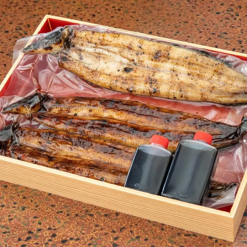 老舗「本部うなぎ屋」国産鰻の蒲焼２尾 白焼き１尾セット＜12-3a＞