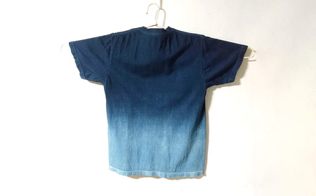 【琉球藍染ちょく工房】琉球藍染めＴシャツ ～青と水色グラデーション～