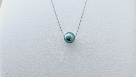 鮮やかなブルーグリーンの輝き、プラチナパールﾍﾟﾝﾀﾞﾝﾄ あこや ペンダント プラチナ 真珠 伊勢志摩 珠数 志摩 アクセサリー ギフト パール 母の日 ホワイトデー クリスマス 入学式 冠婚葬祭